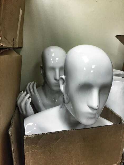 Antoine Dufilho’s Sculptures – Playfully and Expertly Manipulate Iconic Designs