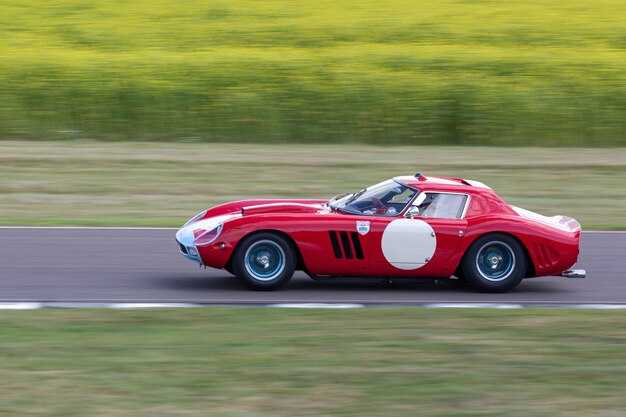 Ferrari 250 GTO Streamline – Red Tricolore Edition