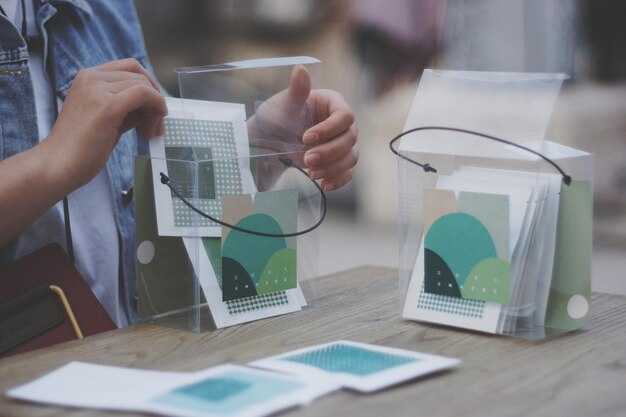 Feuillets 2020 by Paola Grizi – A Comprehensive Exhibition Guide and Analysis